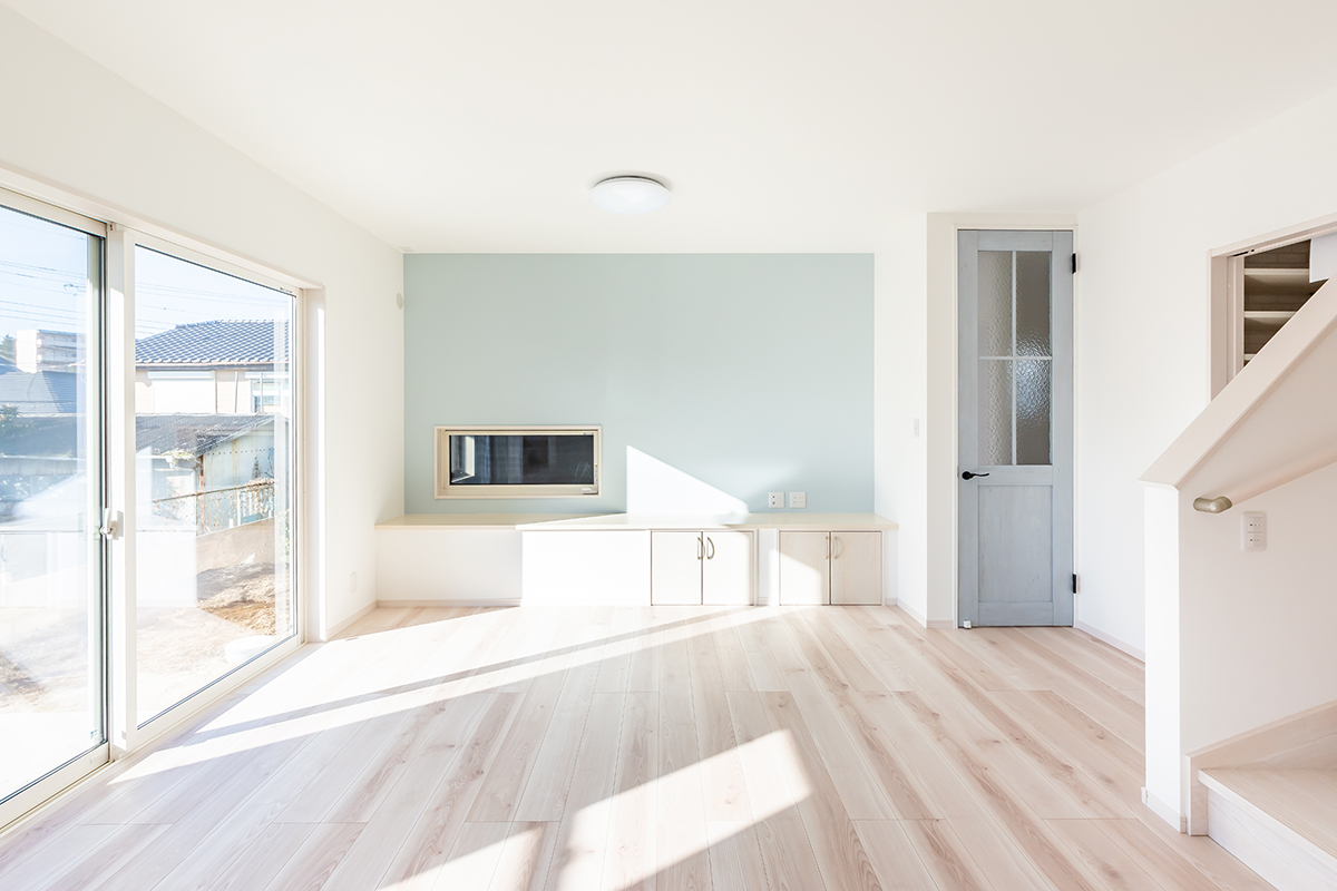 ブルー×ホワイトがおしゃれなプロヴァンス風の家